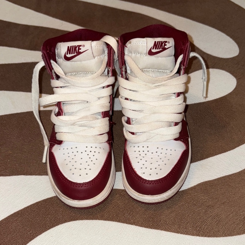 Nike Kids High-Top Sneakers in Maroon and White